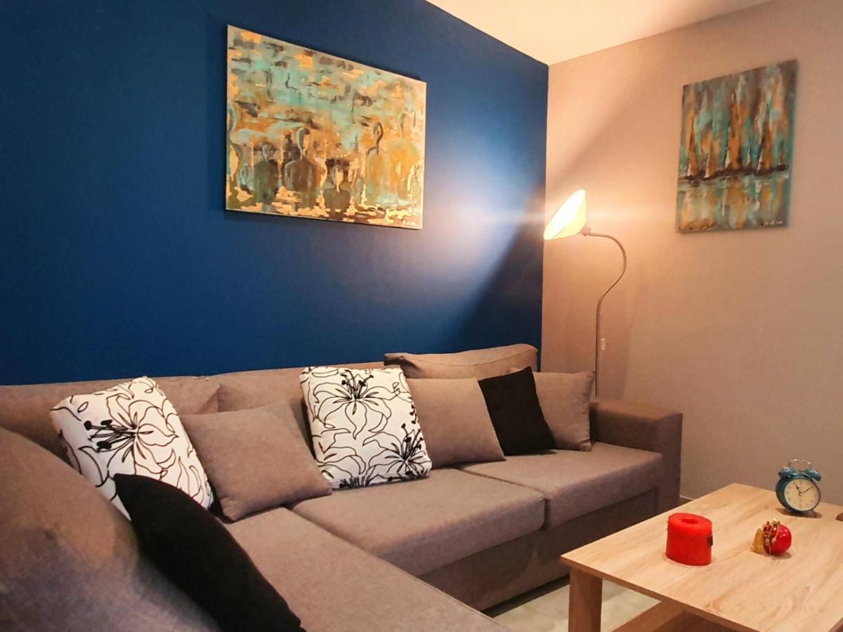 Ilias' Cosy And Relaxing Apartment Atenas Exterior foto